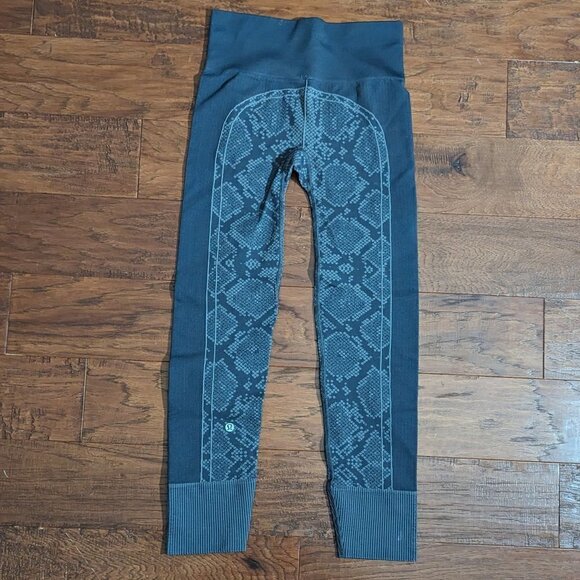 Lululemon Ebb to Street Pant Heathered Dark Slate Gray 6 - Picture 5 of 7